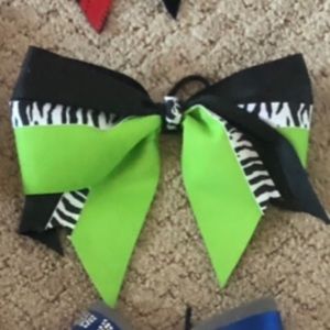 cheer bow